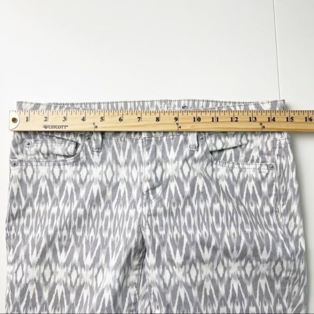 Ann Taylor LOFT Gray/White Printed Modern Ankle Pants Size 2 - Picture 6 of 8
